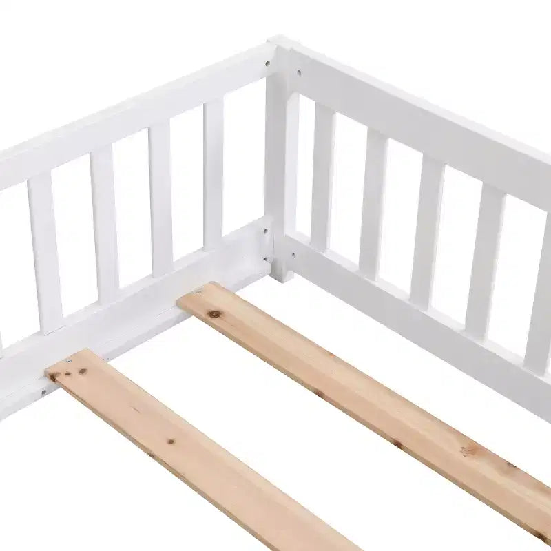 Lit simple avec tête de lit, cadre de lit plateforme en bois massif avec clôture, adapté aux enfants, bois de pin, blanc